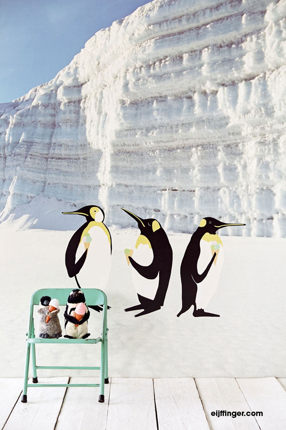 Fototapete - Gletscher, Pinguine 364145, Wallpower Junior, Eijffinger