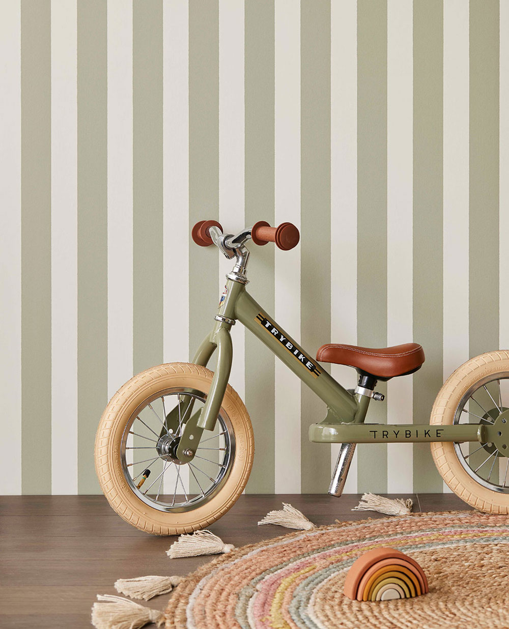 Grüne gestreifte Tapete 323042, Explore, Eijffinger