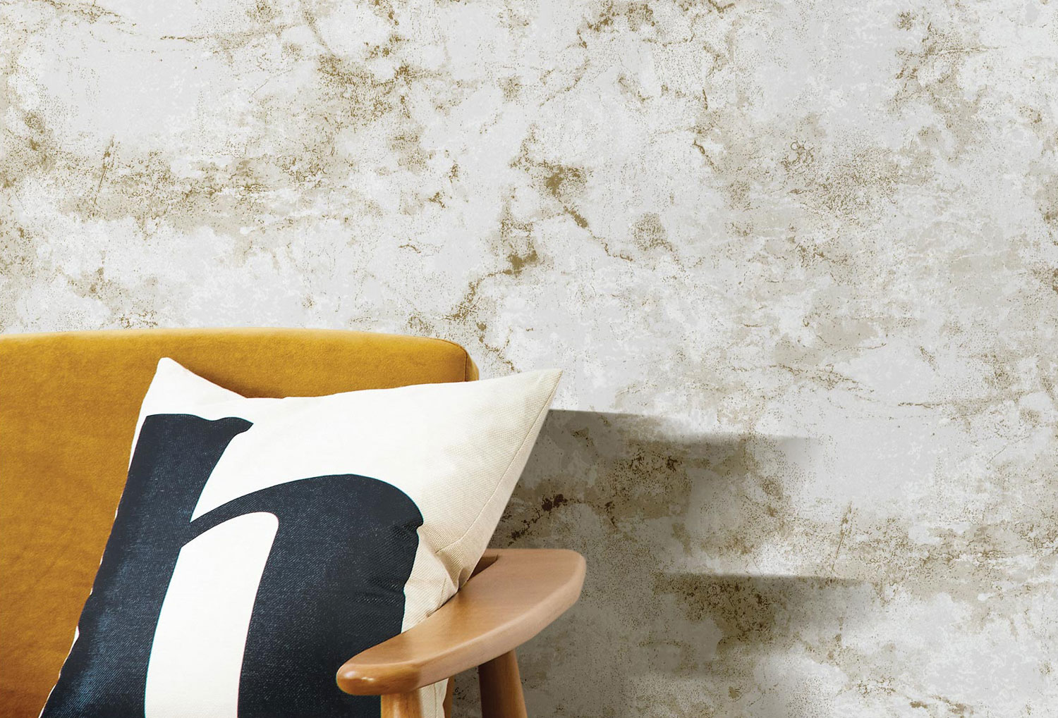 Graugoldene Vliestapete, Stuck, Beton, 16681, Friends & Coffee, Cristiana Masi by Parato