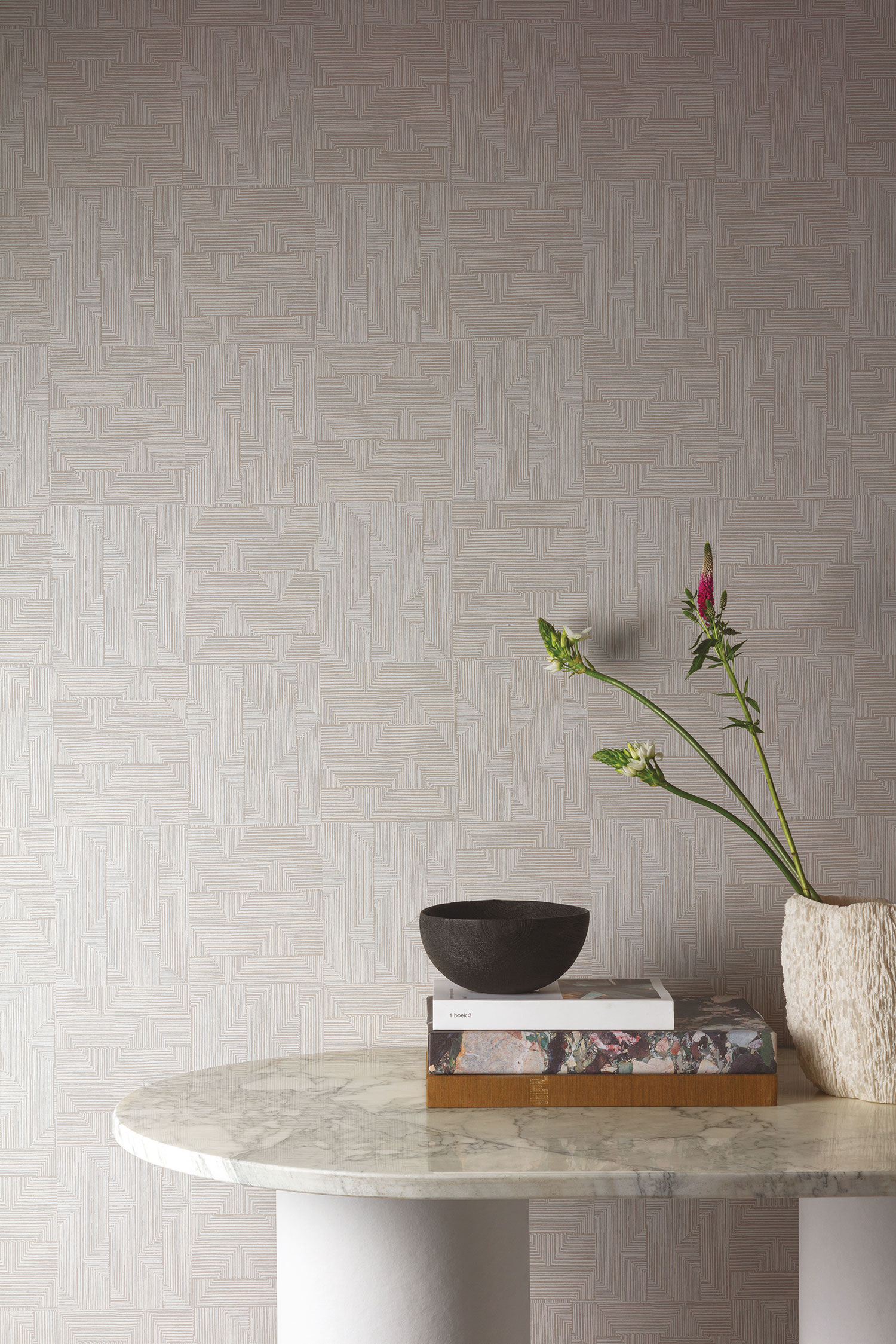 Grau-beige geometrische Tapete, SPI404, Spirit of Nature, Khroma by Masureel