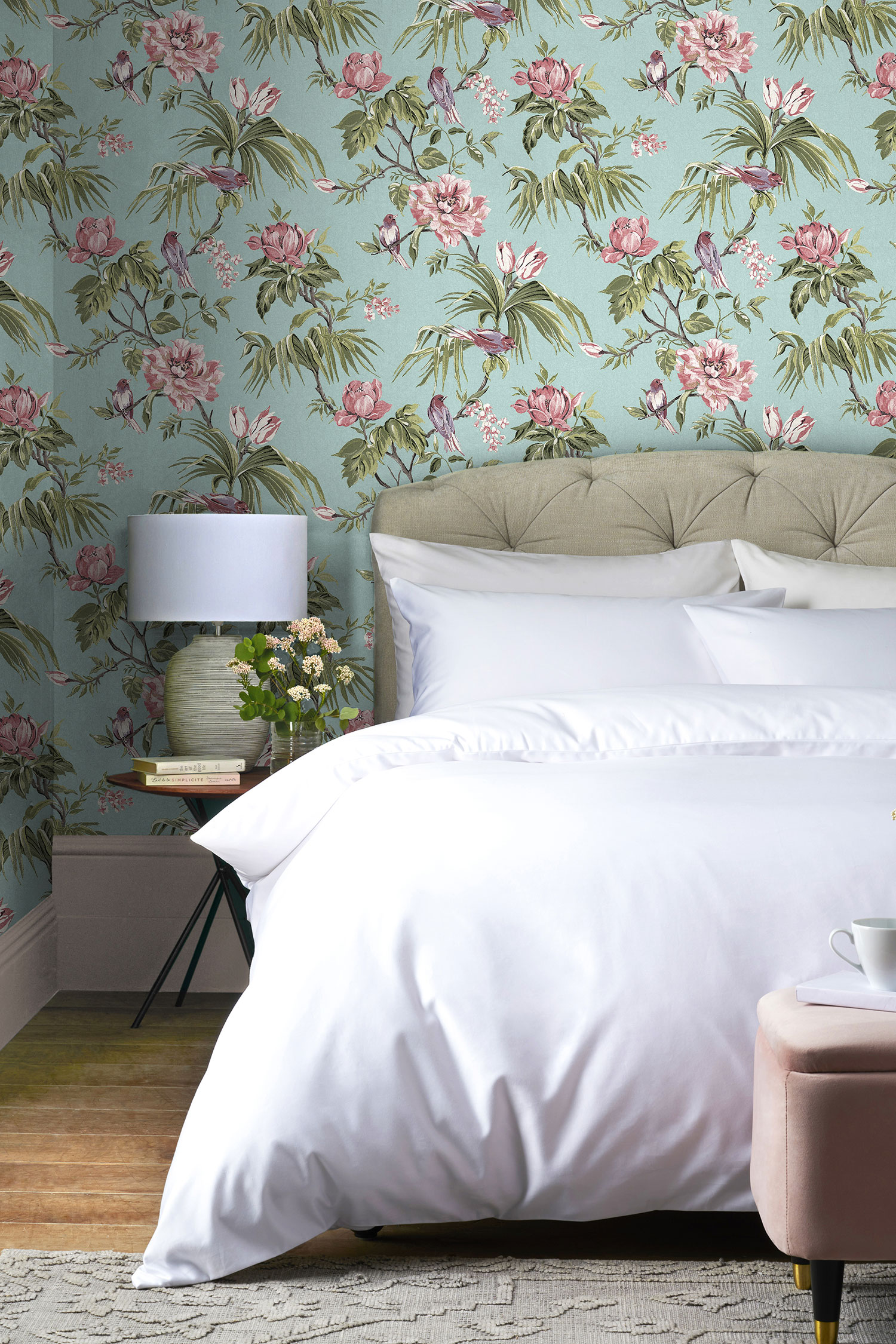 Romantische türkisfarbene Tapete mit Blumen und Vögeln, 118254, Next