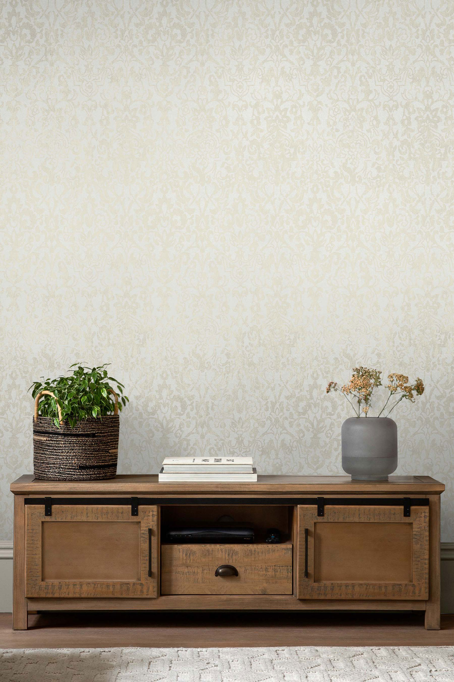 Cremegoldene Tapete, barockes Damastmuster, 118295, Next