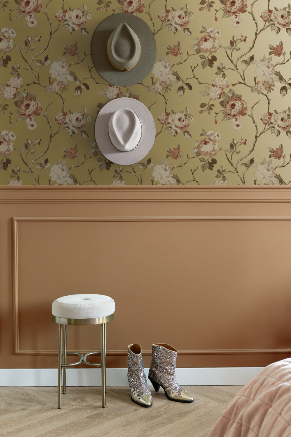 Florale Vliestapete, gold, 139762, Bloom, Esta Home