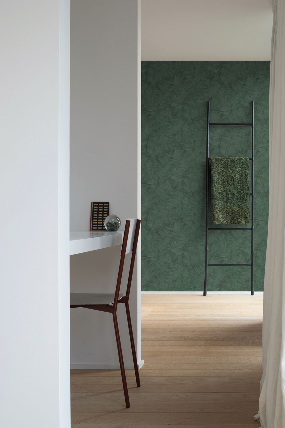 Grüne Vliestapete mit Blättern, A67601, Vavex 2026