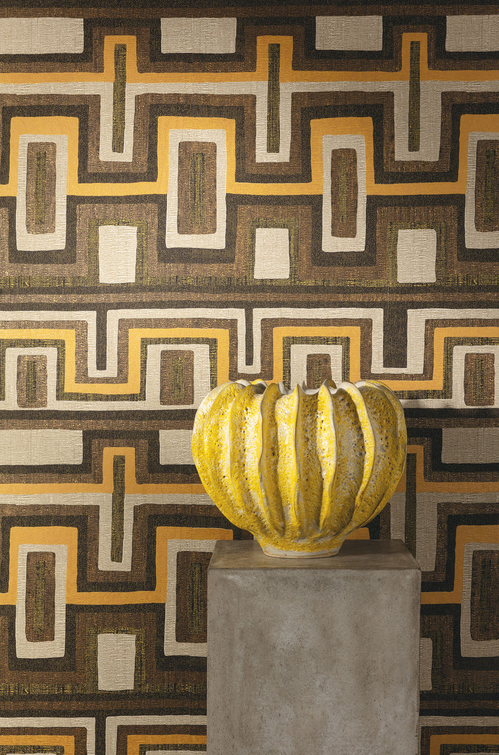 Geometrische Vliestapete, braun, Ethno, AMA002, Amani, Masureel