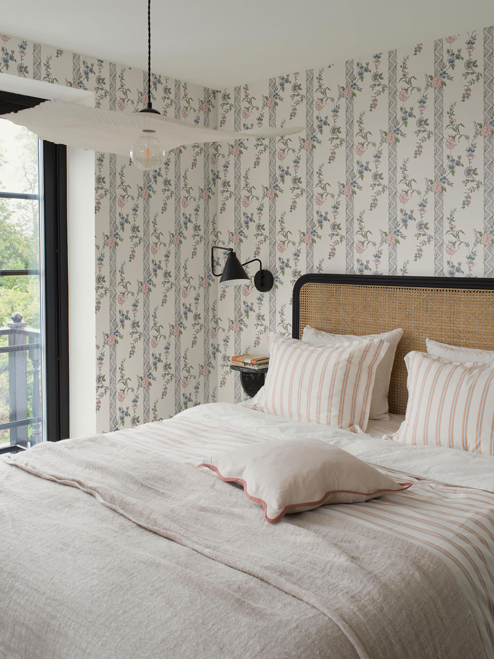 Weiße Tapete, Blumen, 4507, Icons, Borastapeter