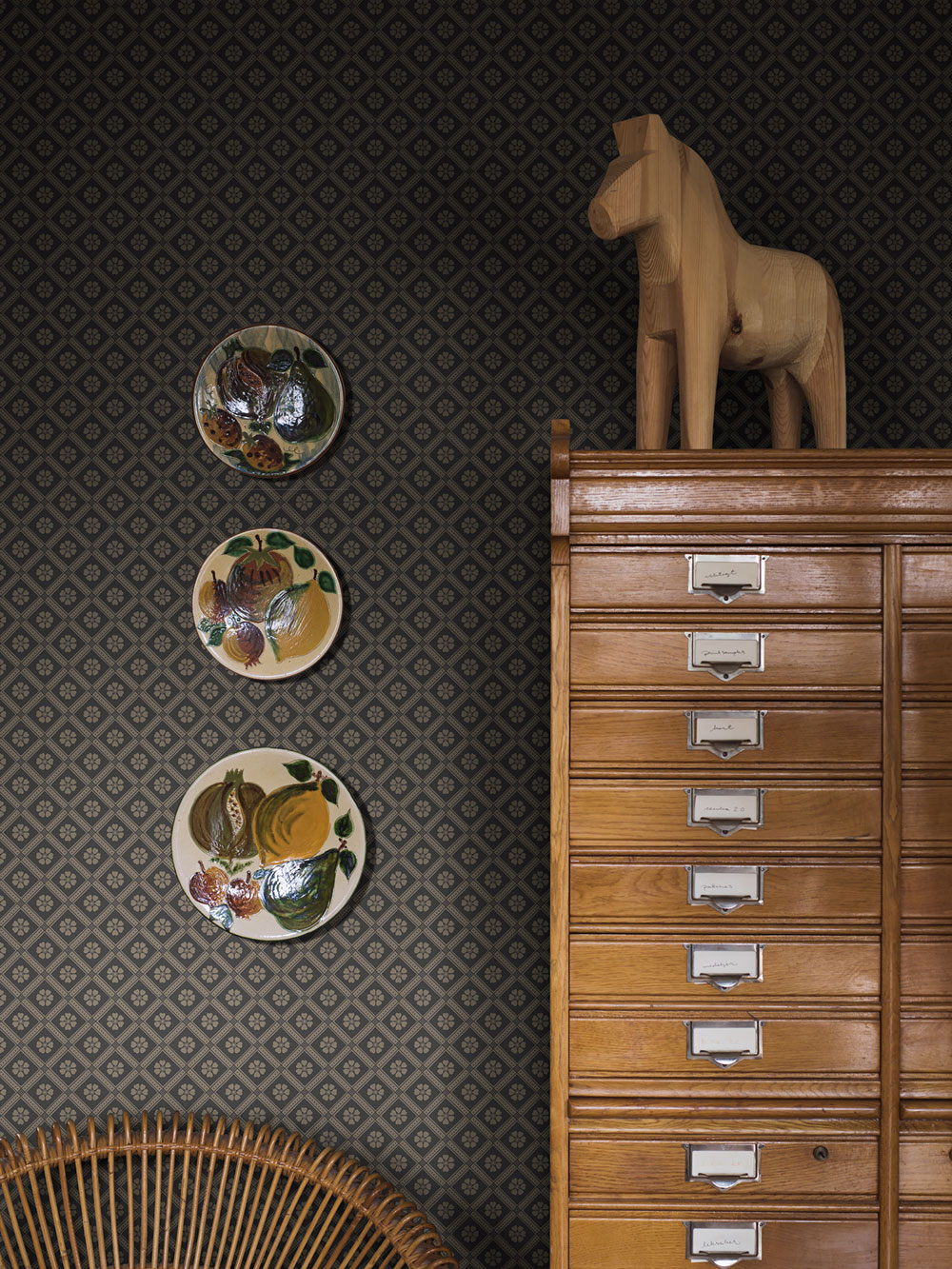 Tapete, grau-schwarz, Blumen, 4821, New Heritage, Boråstapeter