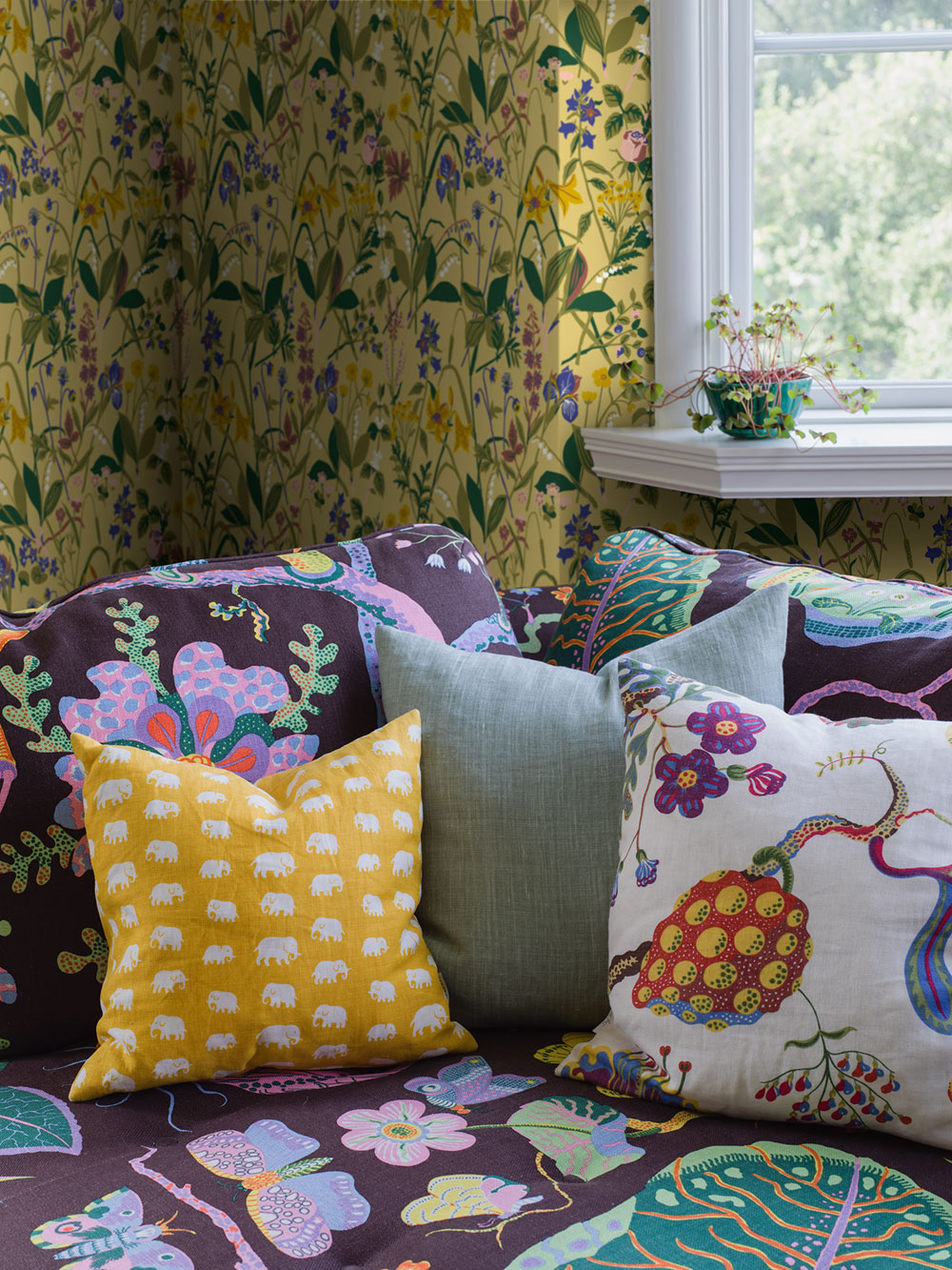 Gelbe Tapete, Blumen, 1963, Icons, Borastapeter