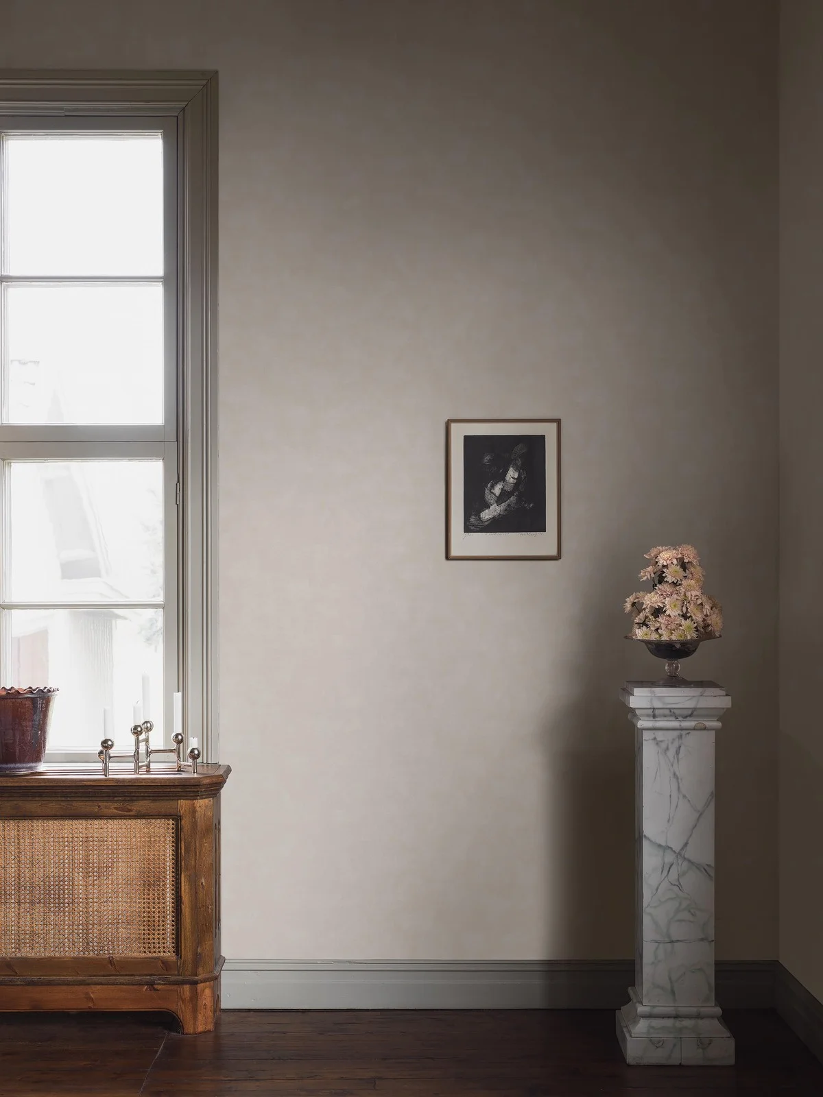 Tapete, grau-creme, 5058, Alla Tiders Hus, Borastapeter