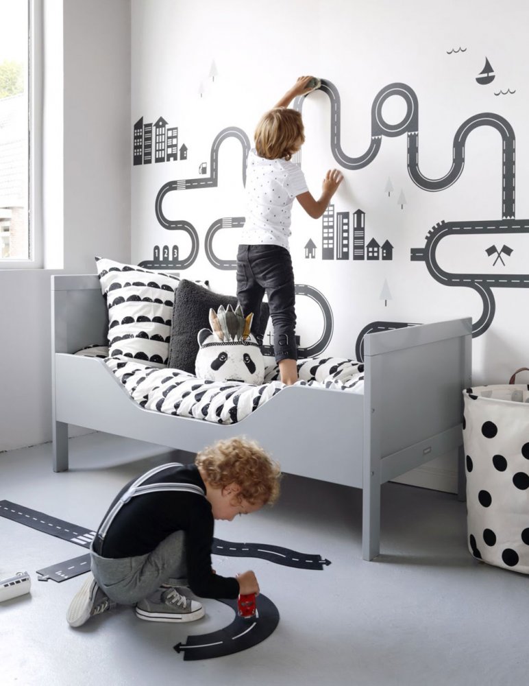 Schwarz-weiße Vliestapete für die Wand Straße 158836, 1,395 x 2,79 m, Little Bandits, Esta