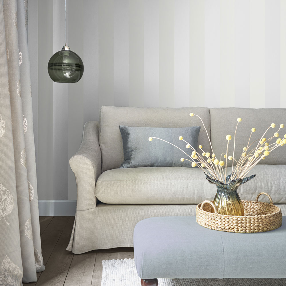 Gestreifte Tapete 113336, Laura Ashley, Graham & Brown